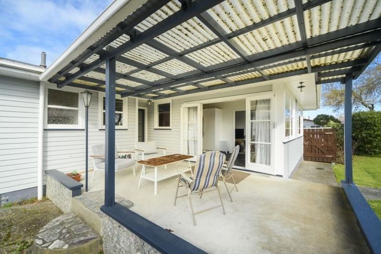 Photo of property in 56 Apollo Parade, Milson, Palmerston North, 4414