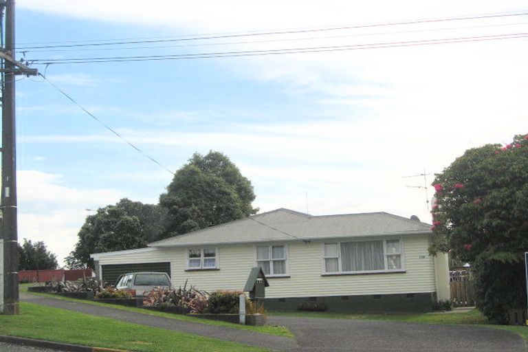 Photo of property in 134 Govett Avenue, Frankleigh Park, New Plymouth, 4310