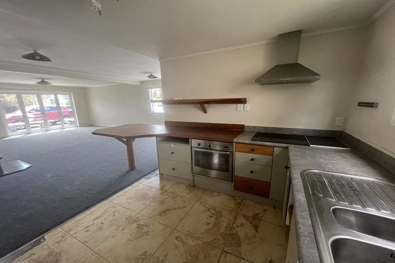 Photo of property in 26 Willow Avenue, Hannahs Bay, Rotorua, 3010