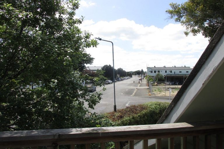 Photo of property in 18 Marine Parade, Wairoa, 4108