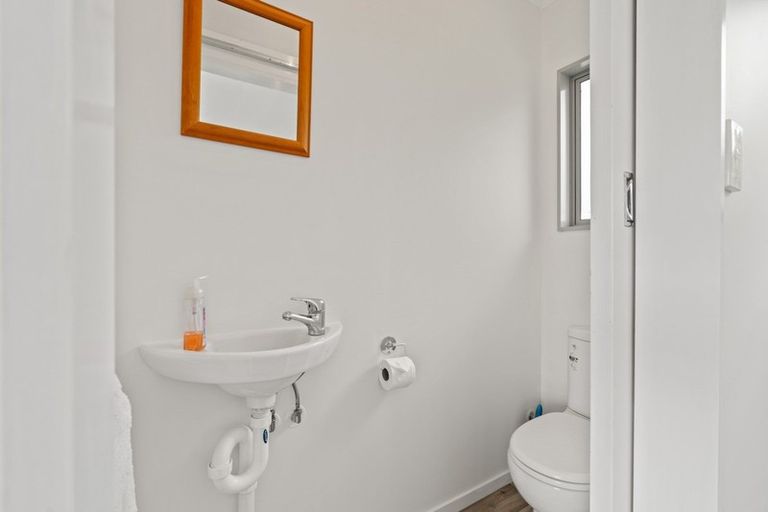 Photo of property in 13 Taiwa Road, Oakura, Hikurangi, 0184