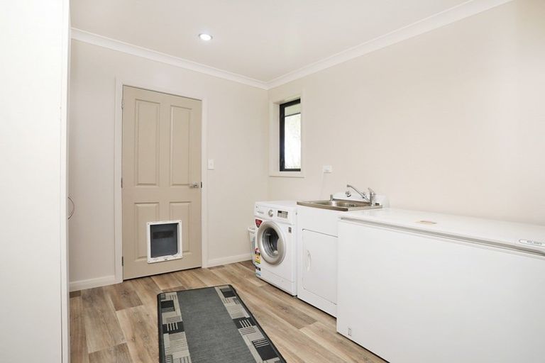 Photo of property in 34 Mckellar Road, Seaward Bush, Invercargill, 9871