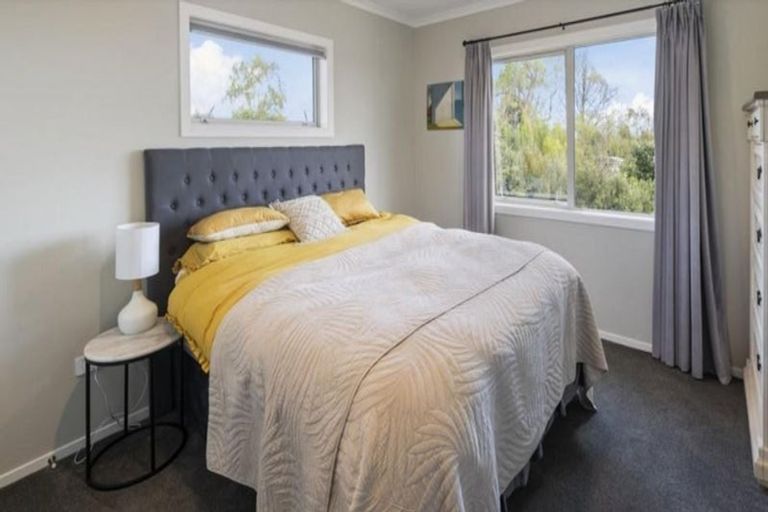 Photo of property in 36 Speranza Avenue, Otaki, 5512