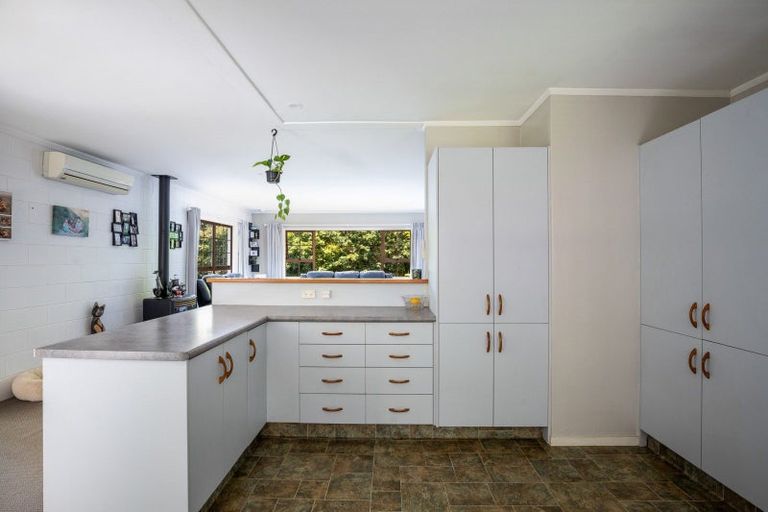 Photo of property in 5f Bromley Place, Westown, New Plymouth, 4310