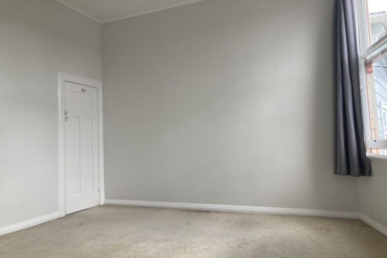 Photo of property in 68 Thompson Street, Mount Cook, Wellington, 6011