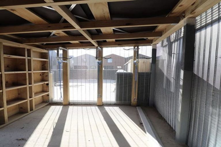 Photo of property in 5/6 Trent Street, Linwood, Christchurch, 8011