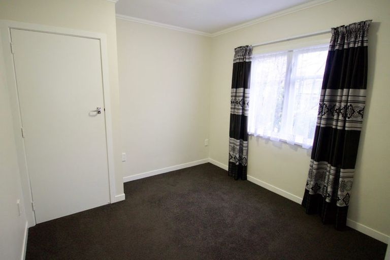 Photo of property in 950 High Street, Avalon, Lower Hutt, 5011