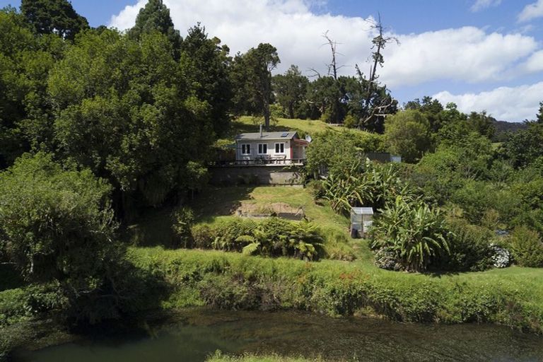 Photo of property in 903 Fairburn Road, Kaitaia, 0482