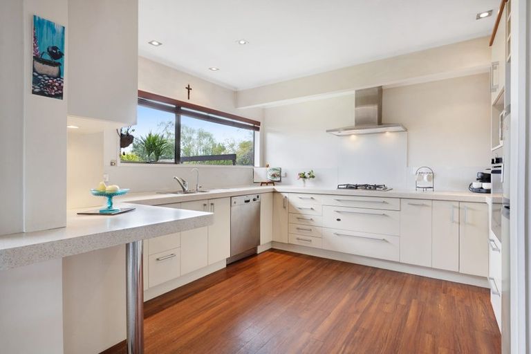 Photo of property in 3 Revell Court, Pukekohe, 2120