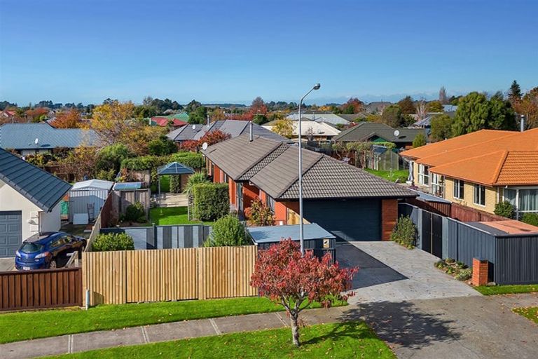 Photo of property in 137 Chinnerys Road, Woodend, 7610