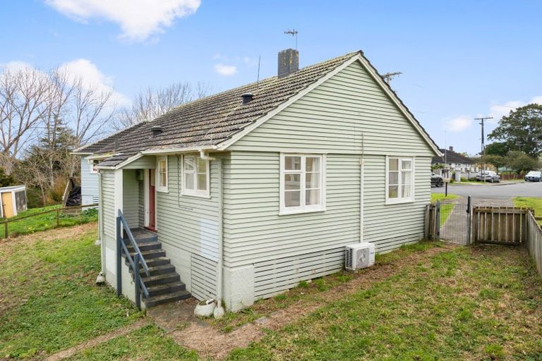 Photo of property in 8 Tate Place, Otara, Auckland, 2023