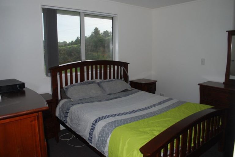 Photo of property in 37 Valley Road, Hikurangi, 0114