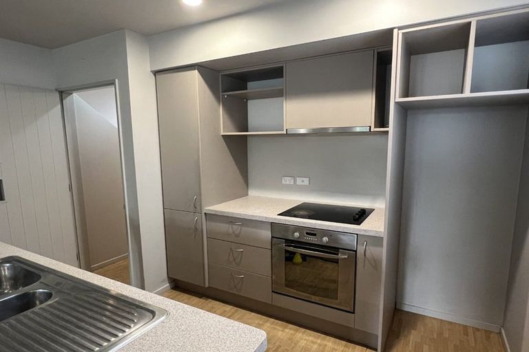 Photo of property in 76a Packe Street, Edgeware, Christchurch, 8013