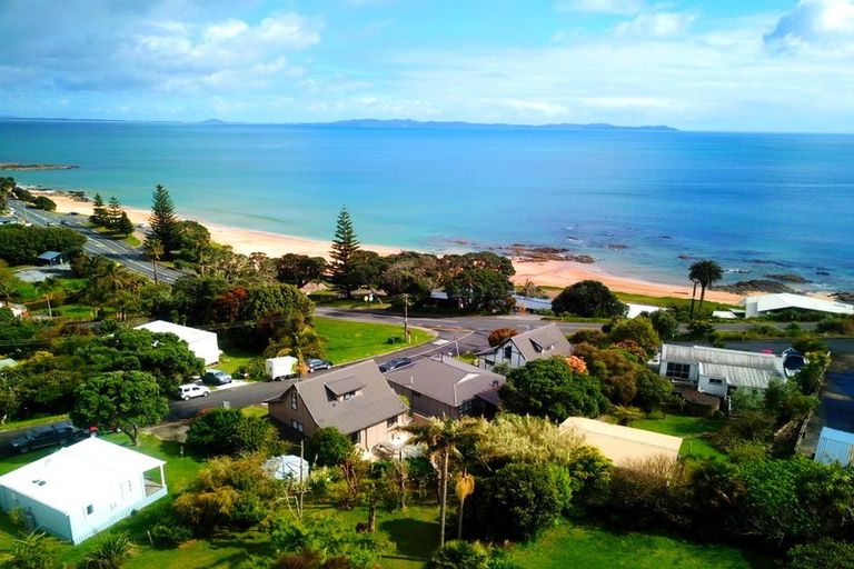 Photo of property in 6 Seaview Road, Cable Bay, 0420