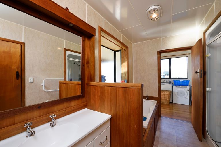 Photo of property in 35 Ellis Street, Brightwater, 7022