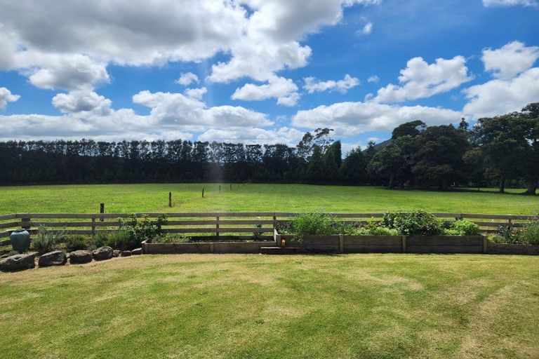 Photo of property in 14 Te Kowhai Drive, Maungatapere, Whangarei, 0179