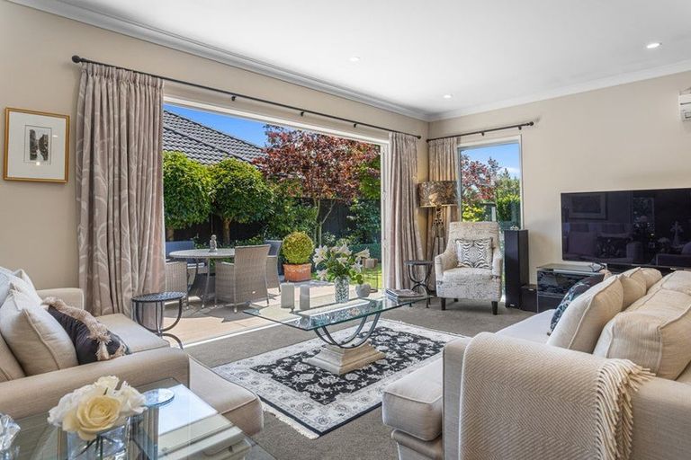 Photo of property in 25 Sycamore Close, Rangiora, 7400