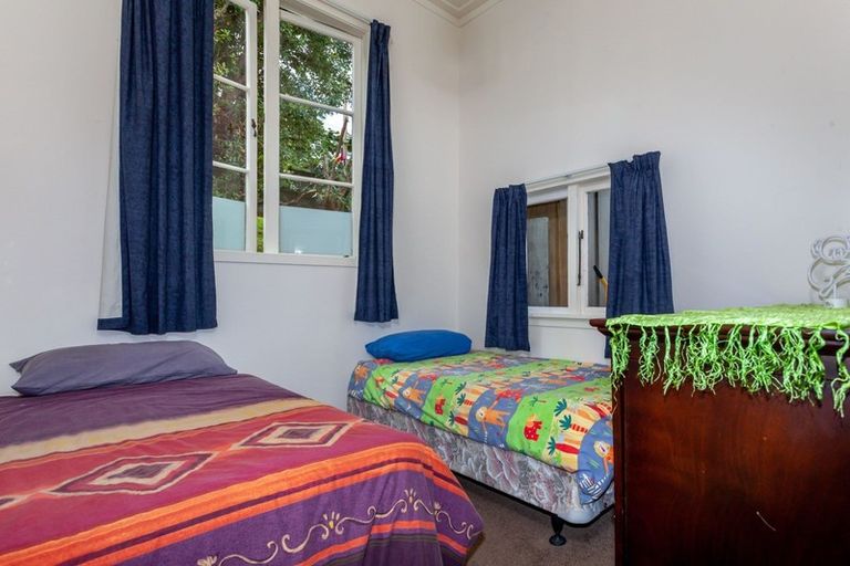 Photo of property in 107 Brunton Crescent, Thames, 3500