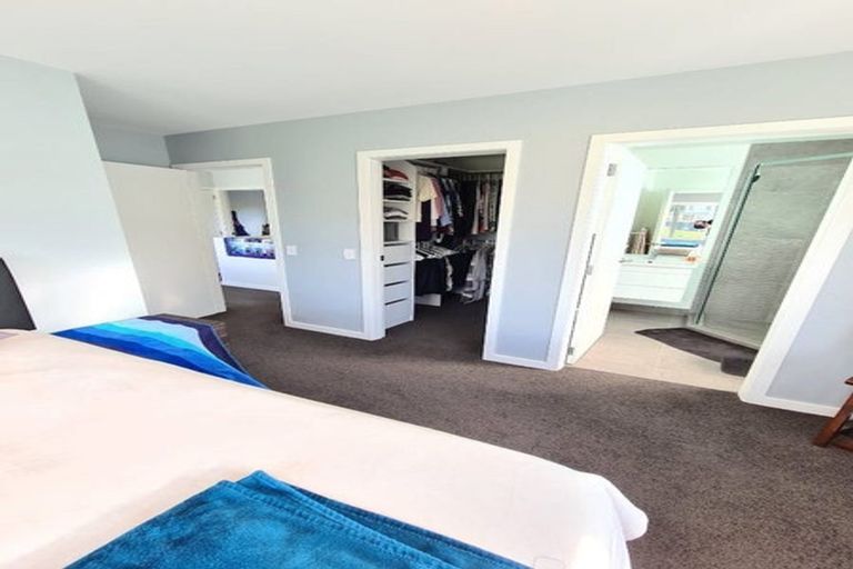 Photo of property in 4 Glide Lane, Whitby, Porirua, 5024