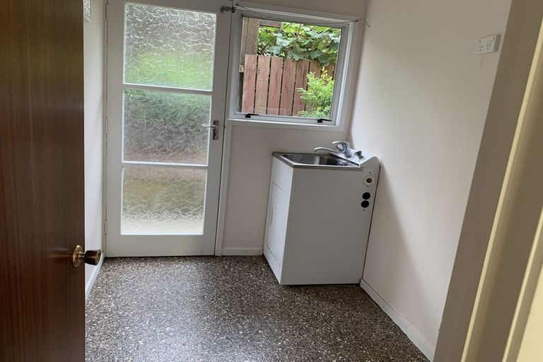 Photo of property in 4206 Great North Road, Glendene, Auckland, 0602