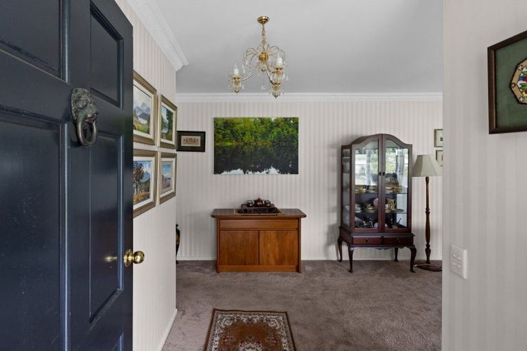 Photo of property in 3 Chestnut Court, Havelock North, 4130