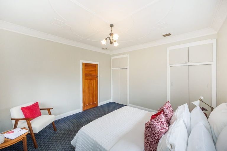 Photo of property in 8 Guy Avenue, Takaro, Palmerston North, 4410