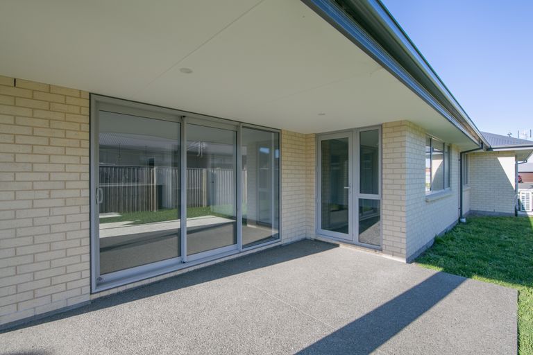 Photo of property in 85 Beachvale Drive, Kaiapoi, 7630