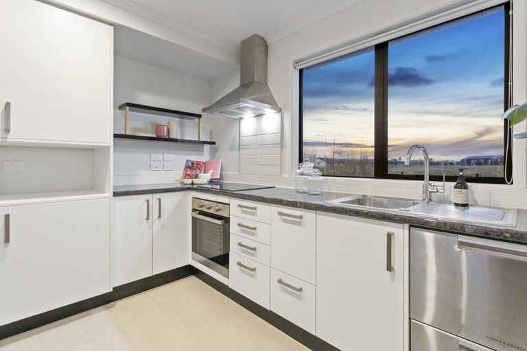 Photo of property in 24 Alexander Willis Crescent, Hobsonville, Auckland, 0616