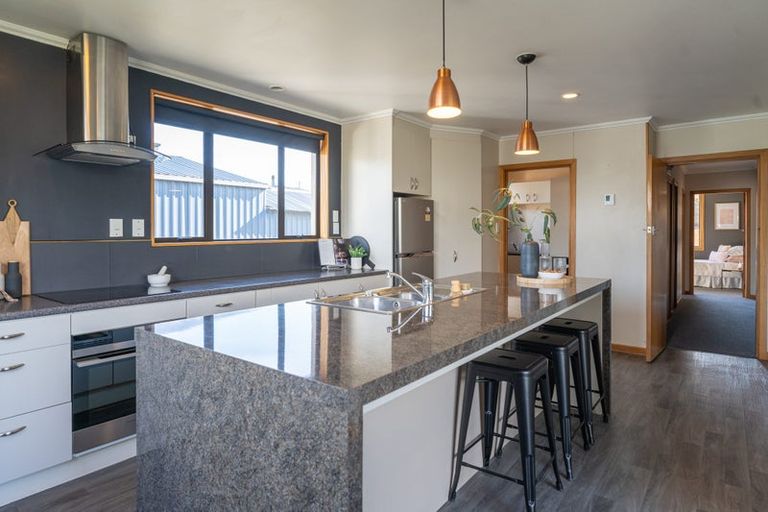 Photo of property in 83 Coutts Road, Gore, 9710