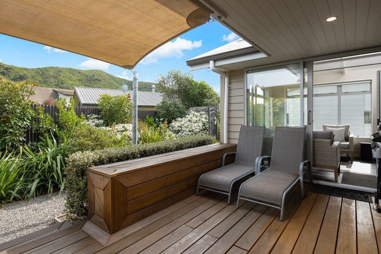 Photo of property in 6a Huia Street, Waikawa, Picton, 7220