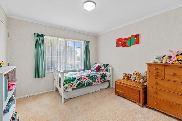 Photo of property in 18 Jasmine Place, Mount Maunganui, 3116