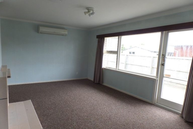 Photo of property in 39 Hounslow Street, Ilam, Christchurch, 8041