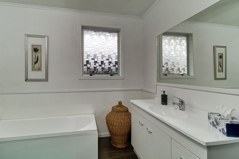 Photo of property in 701 Jervois Street, Mayfair, Hastings, 4122