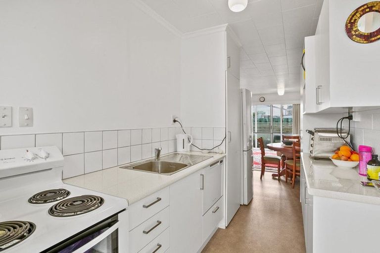 Photo of property in 289d Carrington Street, Vogeltown, New Plymouth, 4310