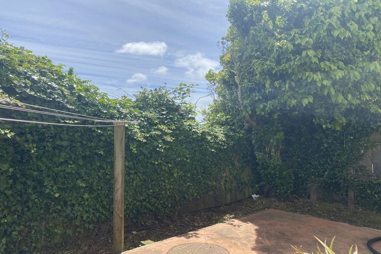 Photo of property in 1b Bould Street, Johnsonville, Wellington, 6037