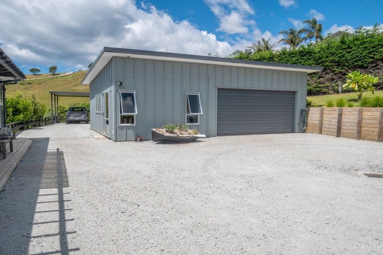 Photo of property in 34 Opoi Lane, Cable Bay, 0420