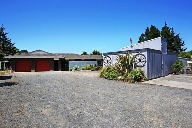 Photo of property in 324 Ararimu Road, Ramarama, Drury, 2579