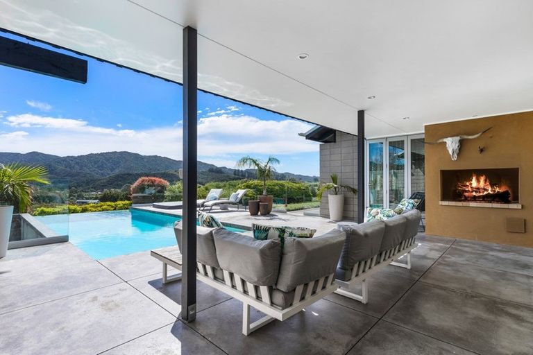 Photo of property in 13 Pigeon Berry Lane, Mangawhai, 0573