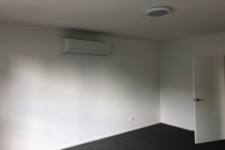 Photo of property in 1155 Heaphy Terrace, Fairfield, Hamilton, 3214