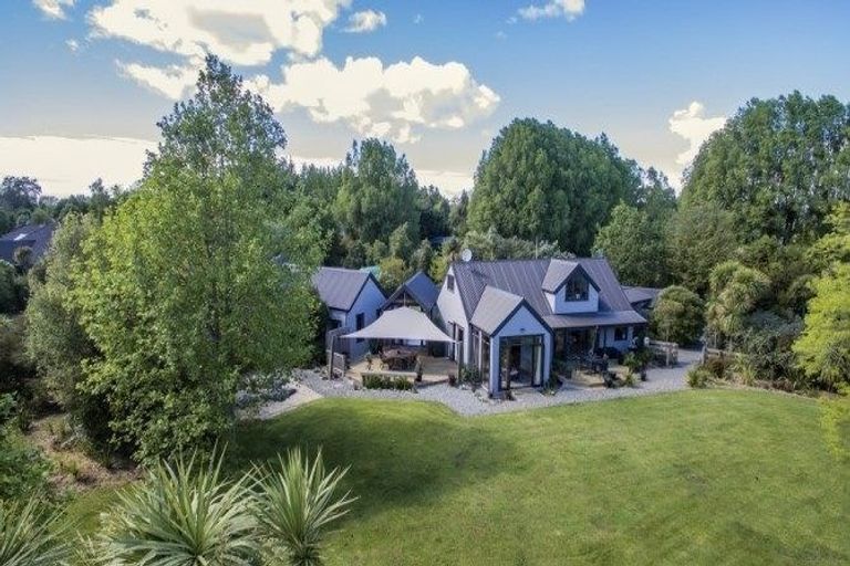 Photo of property in 66 Allin Drive, Waikuku Beach, 7402