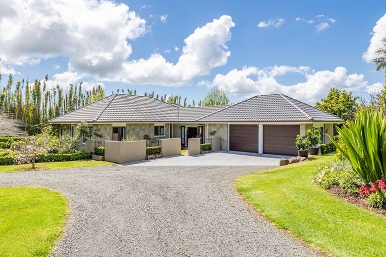 Photo of property in 32 Equestrian Drive, Kerikeri, 0294