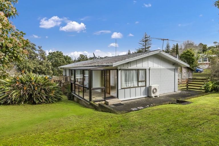 Photo of property in 2/20 Gladys Avenue, Glenfield, Auckland, 0629