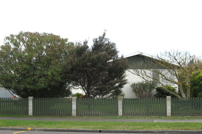 Photo of property in 10 Allen Berry Avenue, Pirimai, Napier, 4112