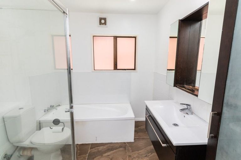 Photo of property in 18b Rangitane Street, Maupuia, Wellington, 6022