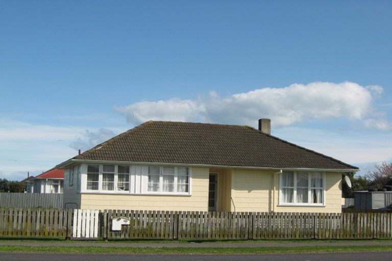 Photo of property in 10 Outram Street, Wairoa, 4108