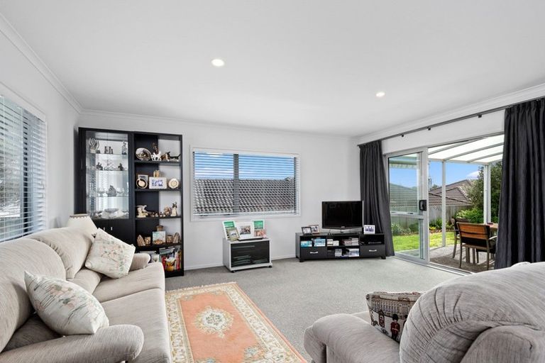 Photo of property in 32 Excelsa Place, Papamoa Beach, Papamoa, 3118