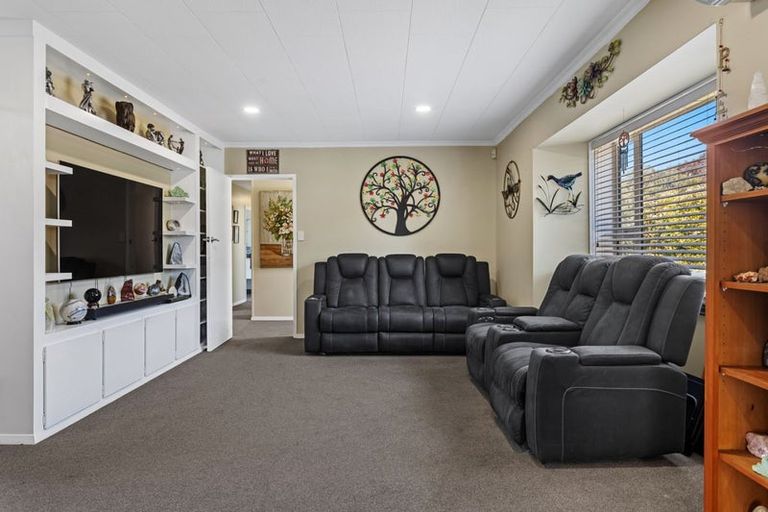 Photo of property in 19 Arran Crescent, Woolston, Christchurch, 8062