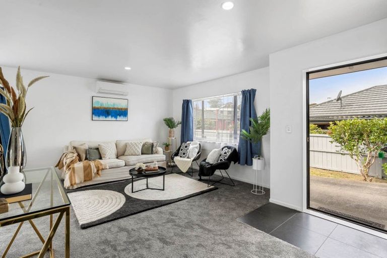 Photo of property in 80 Robert Skelton Place, Clendon Park, Auckland, 2103