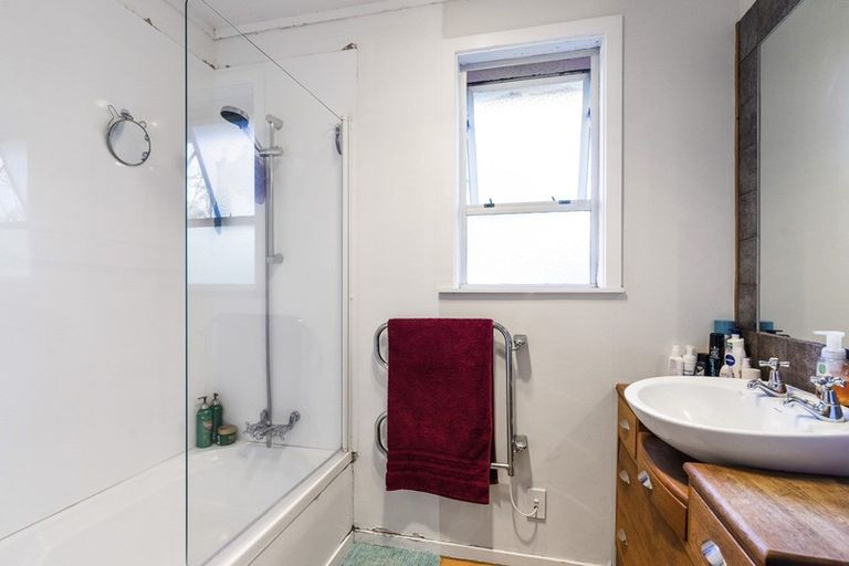 Photo of property in 61 Martin Road, Paraparaumu Beach, Paraparaumu, 5032