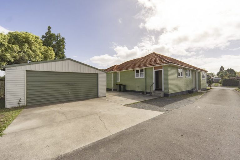 Photo of property in 5 Paul Crescent, Fairfield, Hamilton, 3214